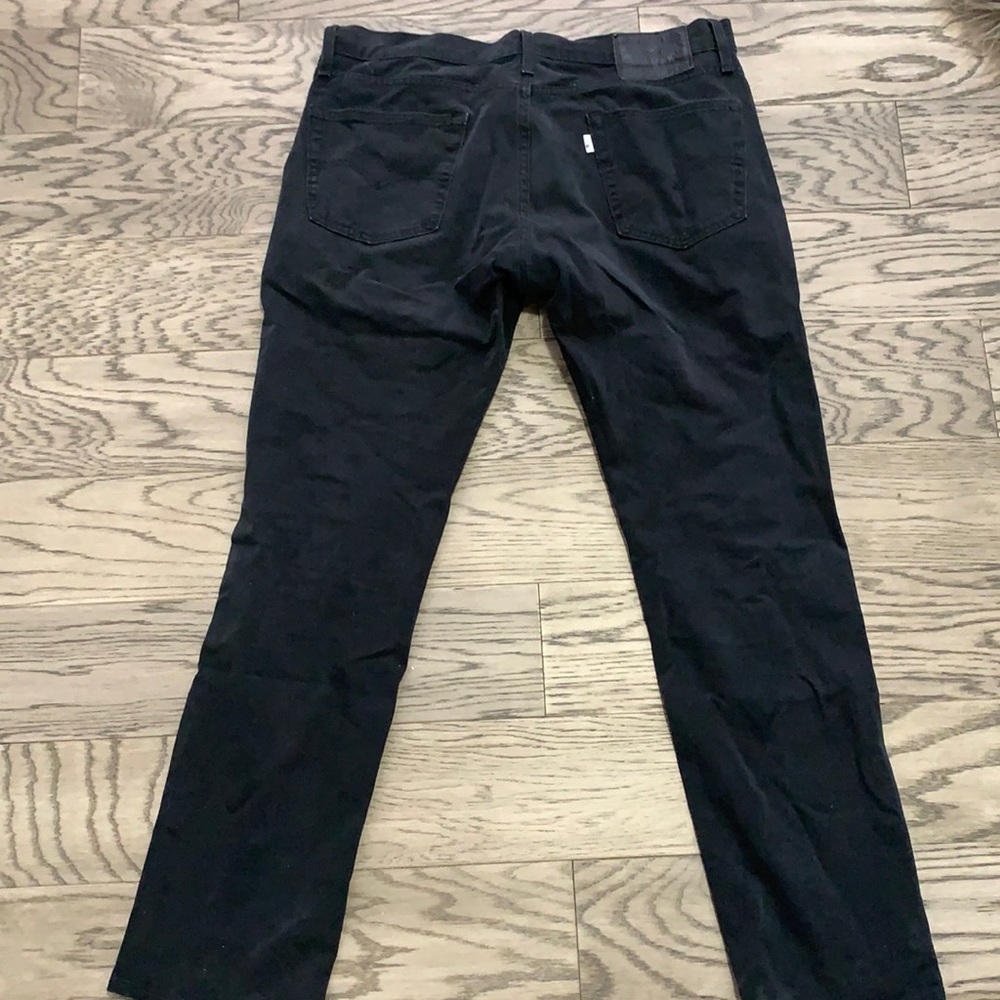 Levi’s Slim Straight Black Denim Jeans